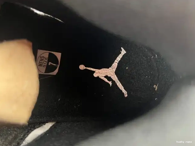 Cheap Husky AIR DD0587-110 5 RETRO JORDAN 'WHITE BLACK' 0625